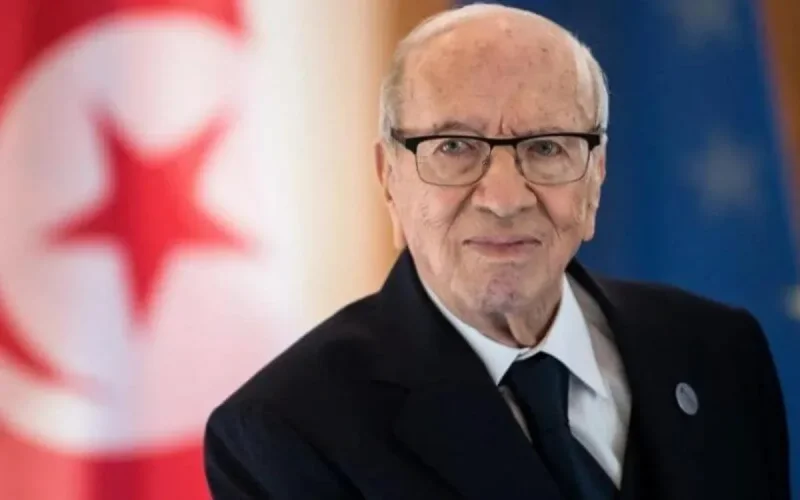 Mohammed VI rend hommage à Béji Caïd Essebsi