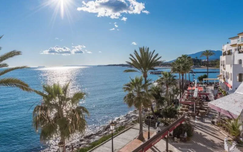 Et le pays préféré des Marocains pour les vacances est ...