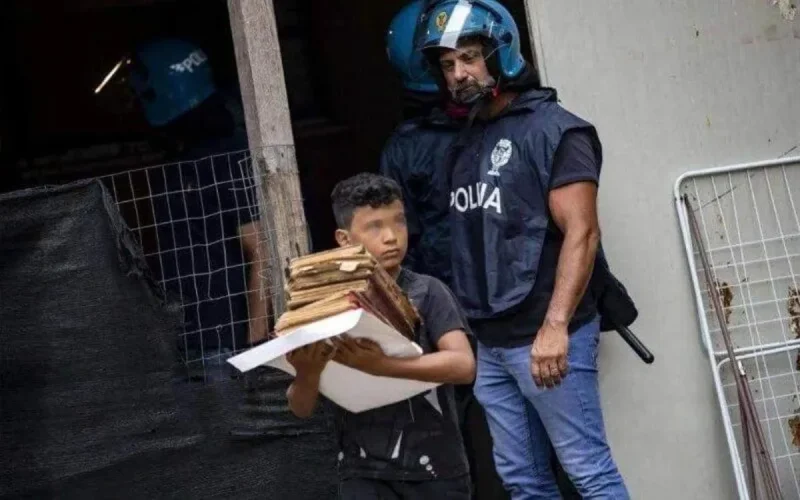 La photo de ce Marocain a ému l'Italie