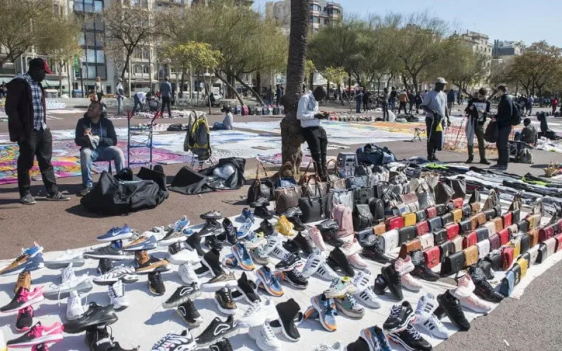 La misère des sans-papiers de Barcelone