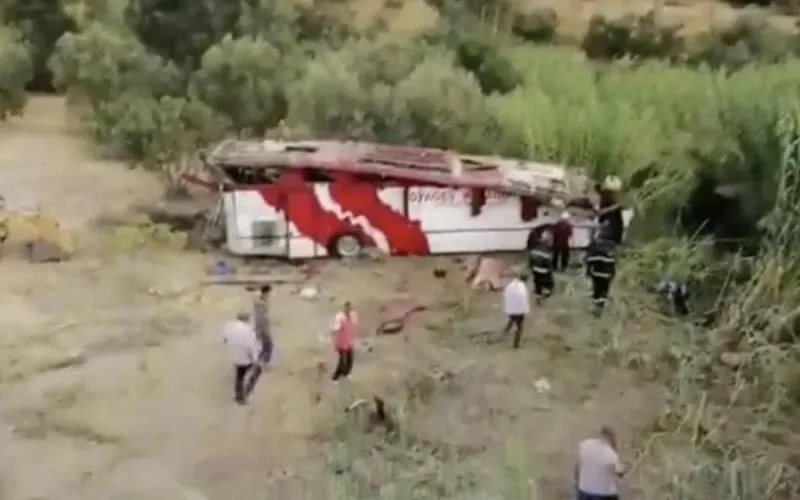 Maroc : 4 morts et plus de 40 blessés dans deux accidents d'autocar