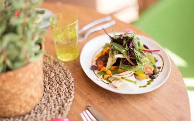 Une cousine de Mohammed VI se lance dans la restauration