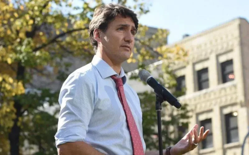Canada : le Premier ministre s'excuse pour son acte raciste