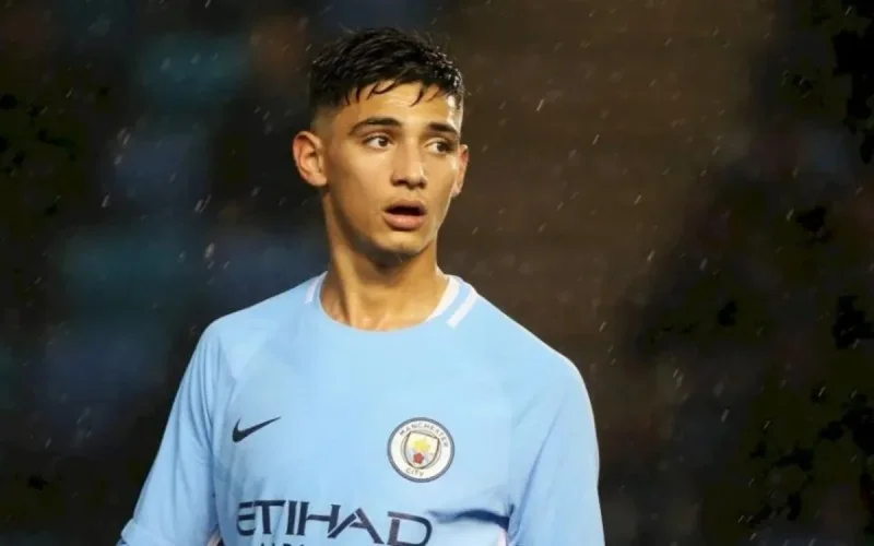 Entre l'Espagne et le Maroc, Nabil Touaïzi a fait son choix