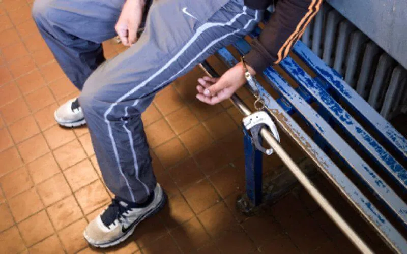 Settat : un homme s'auto-mutile et meurt lors de son arrestation