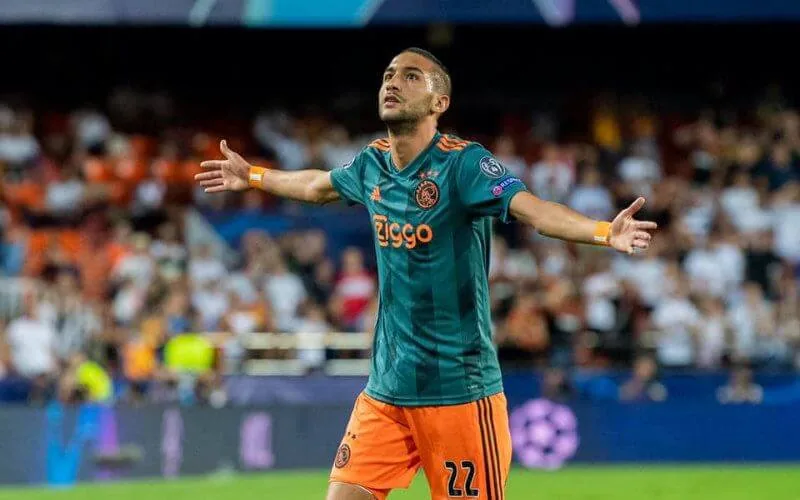 Superbe but de Hakim Ziyech (vidéo)
