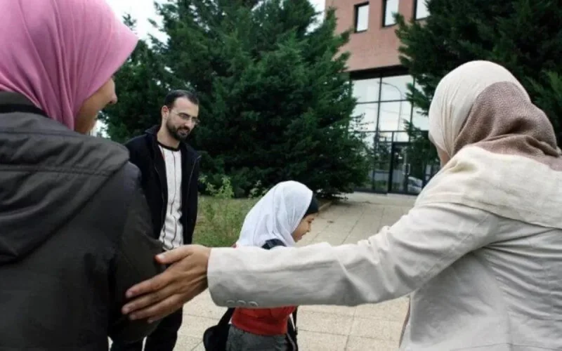 France : la musulmane voilée humiliée va porter plainte