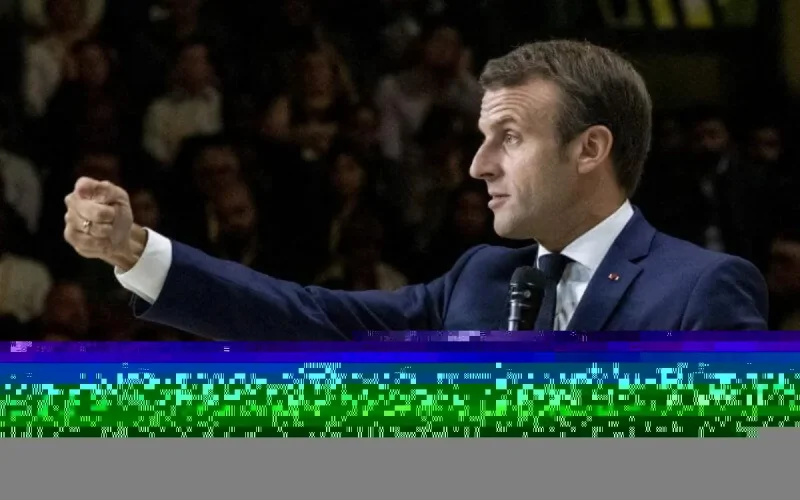 Islamophobie : Emmanuel Macron craint une guerre civile
