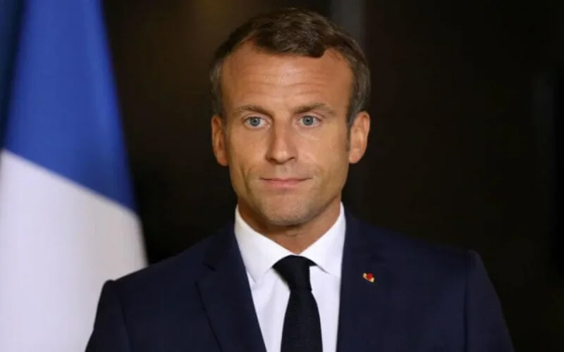 Emmanuel Macron s'exprime à nouveau sur le voile