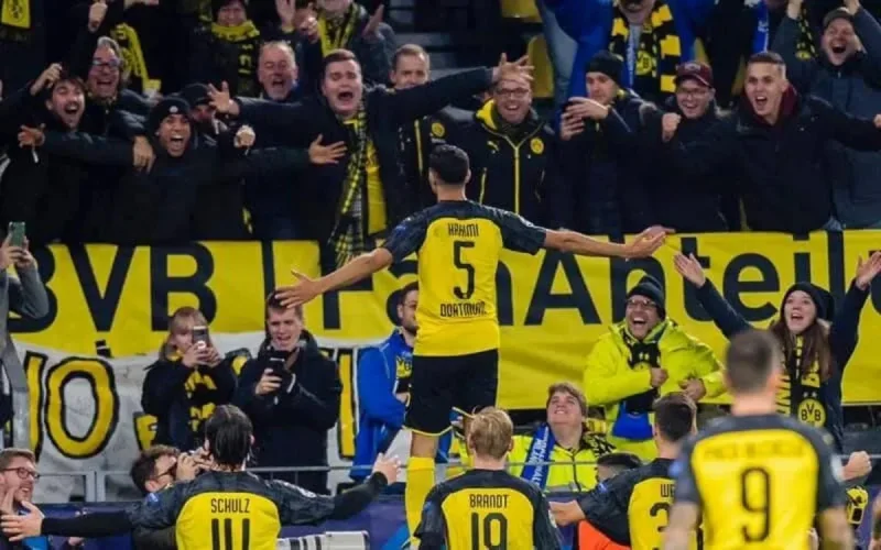 Ligue des Champions : Achraf Hakimi, héros de Dortmund avec un second doublé (Vidéo)