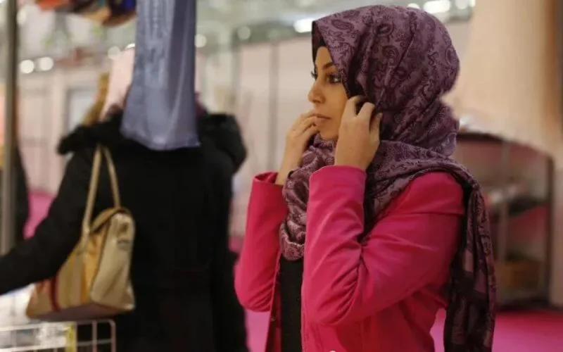 France : l'église catholique s'exprime sur le port du voile