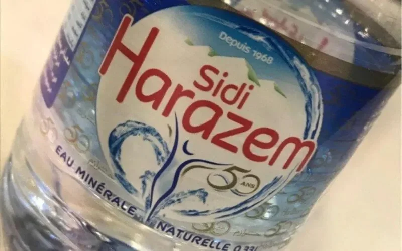 Sidi Harazem retire les bouteilles d'eau contaminée