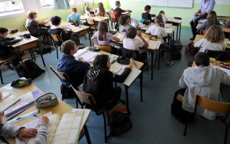 Dijon : plus d'exclusion pour le professeur musulman d'un collège