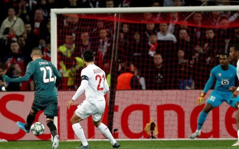 Le récital de Hakim Ziyech face à Lille (vidéo)