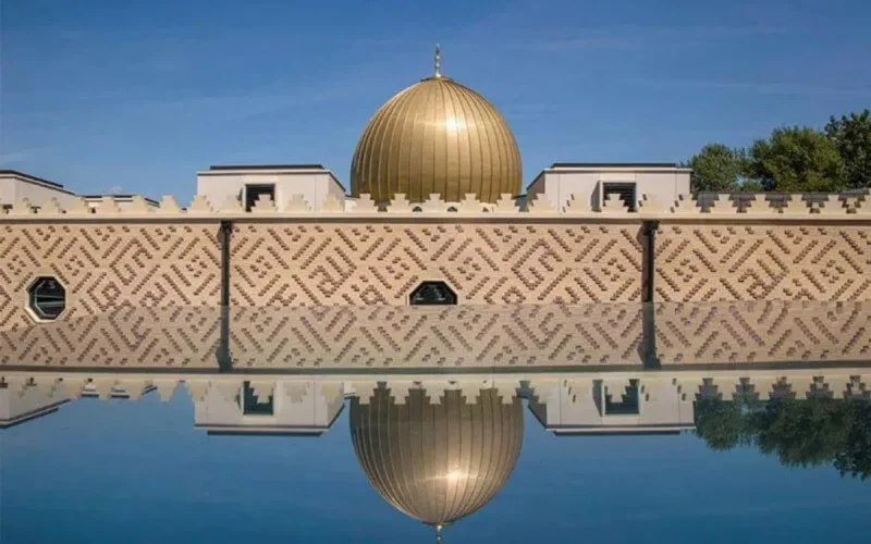 Royaume-Uni : Erdogan tance les occidentaux à l'inauguration de la première mosquée écologique d'Europe