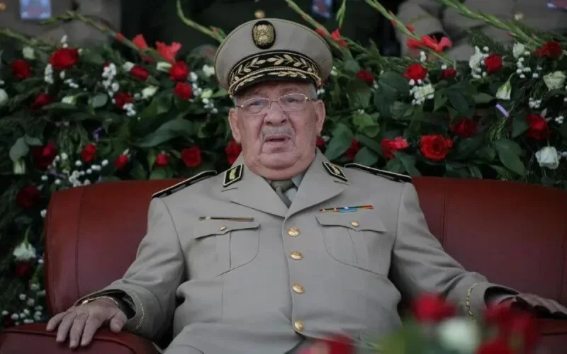 Le général Ahmed Gaïd Salah, chef de l'armée algérienne n'est plus