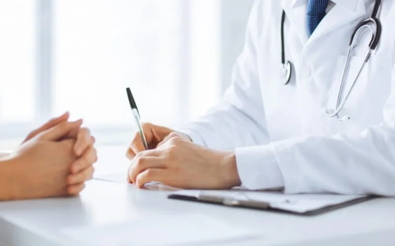 Maroc : 10 ans de prison pour un médecin escroc