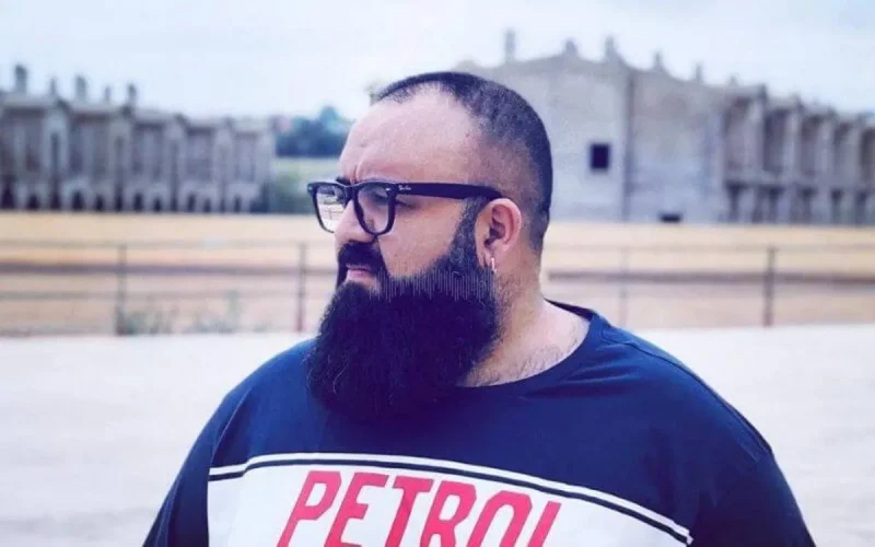 Passe d'armes entre le rappeur Bigg et son rival Dizzy Dros