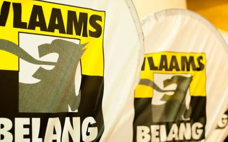 Belgique : des affiches en arabe font polémique