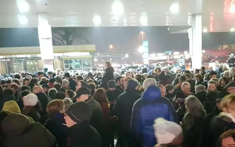 Italie : élan de solidarité envers une MRE, victime de racisme