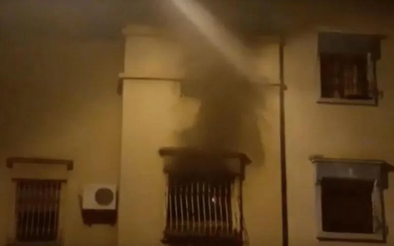 Agadir : un chargeur de téléphone explose et provoque un incendie