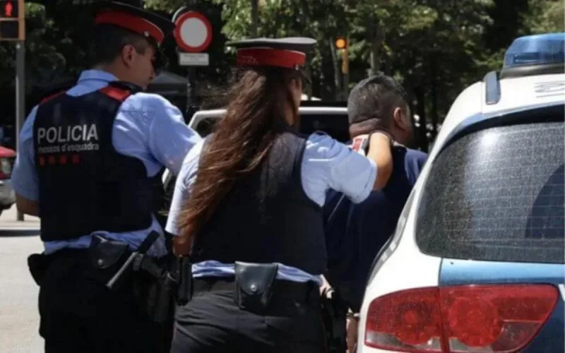 Espagne : un Marocain menaçait sa femme avec un sabre