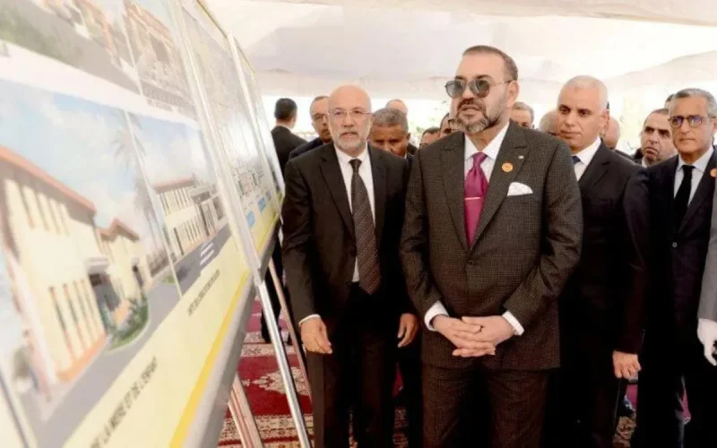 Le roi Mohammed VI lance les travaux d'un centre médical à Fès