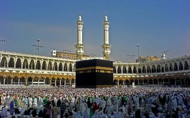 Arabie saoudite : Masjid al-Haram et l'esplanade entourant La Kaaba ouverts aux fidèles