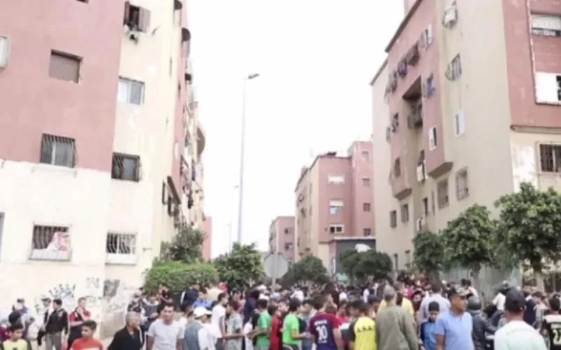 Maroc : les explications étranges de la mère qui a jeté ses 3 enfants du toit de sa maison 