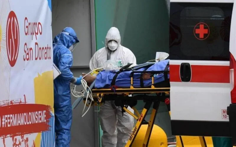 Italie : une famille musulmane contrainte de rester auprès de la dépouille de leur mère pendant une semaine