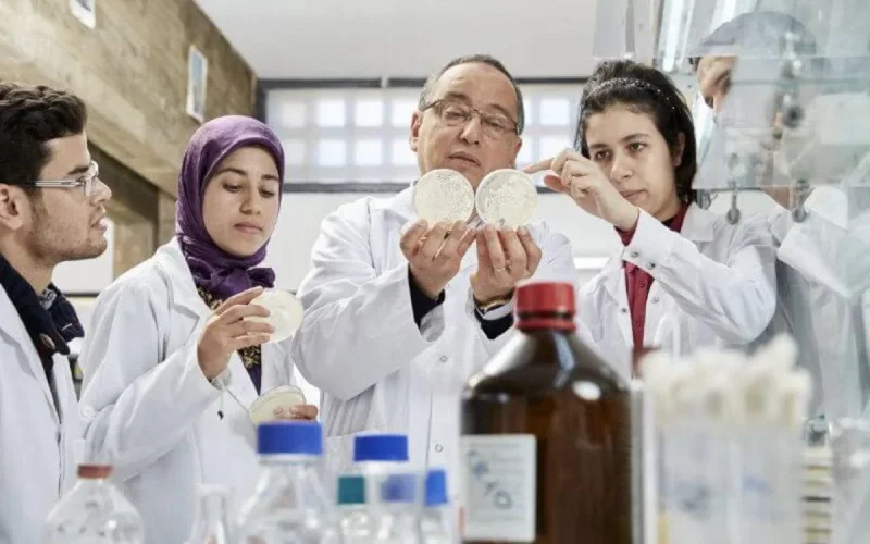 Un chercheur marocain affirme avoir mis au point un traitement contre le coronavirus