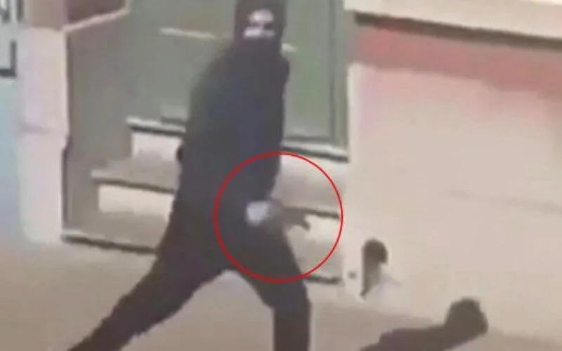 Anderlecht : l'arme de police volée lors des émeutes introuvable