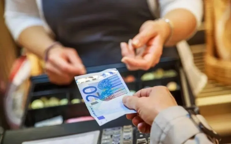 Covid-19 : les transferts d'argent de la diaspora vers les pays en développement se font rares