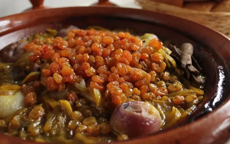 Pigeonneaux aux oignons