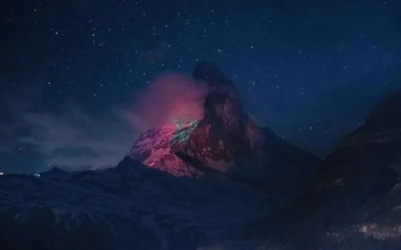 La Suisse honore le drapeau marocain