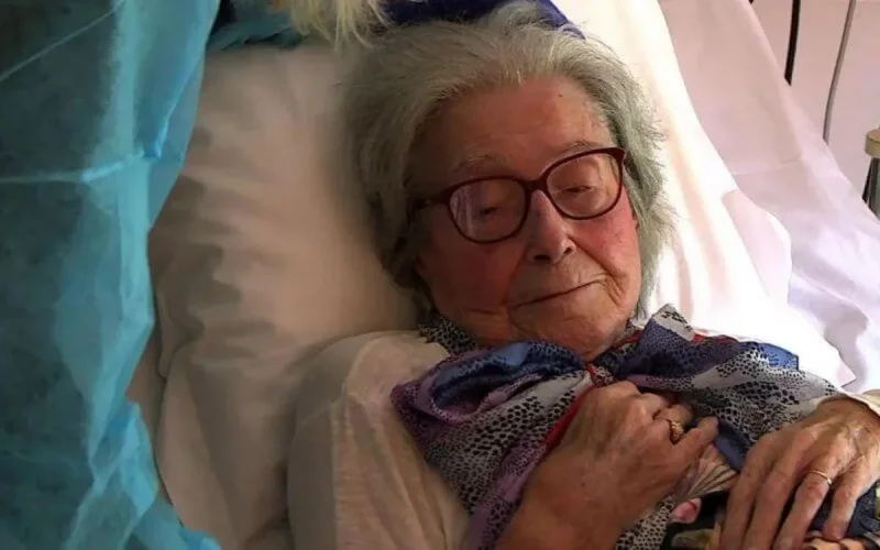 Rescapée du tremblement de terre d'Agadir, elle guérit à 104 ans du coronavirus