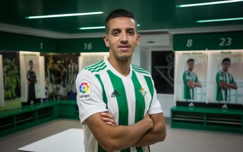 Zouhair Feddal, en route pour Liverpool ?