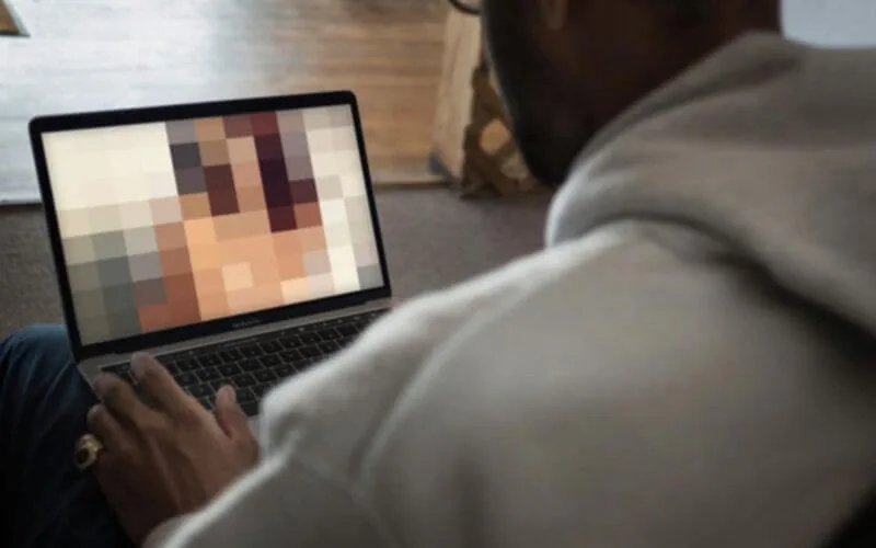 Quand des vidéos pornographiques atterrissent entre les mains d'enfants