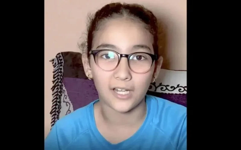 Née à Melilla il y a 12 ans, une Marocaine vient d'avoir le droit d'aller à l'école (vidéo)