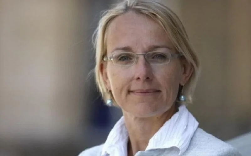 L'ambassadrice de France au Maroc met dans l'embarras Chakib Benmoussa