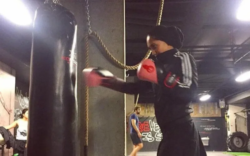Voilées, des étudiantes de Lille interdites de cours de boxe