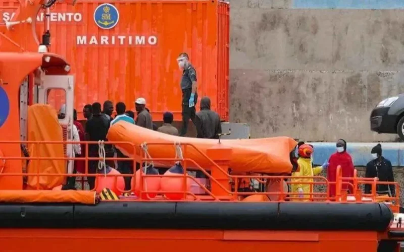 Iles Canaries : des migrants en provenance du Maroc testés positifs au covid-19
