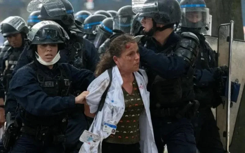 Une cagnotte pour soutenir les frais de justice de Farida C, interpellée à Paris