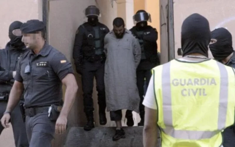 Espagne : le coronavirus retarde l'extradition de deux Marocains