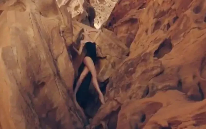 Une séance photo de Vogue près de Médine choque les musulmans (vidéo)