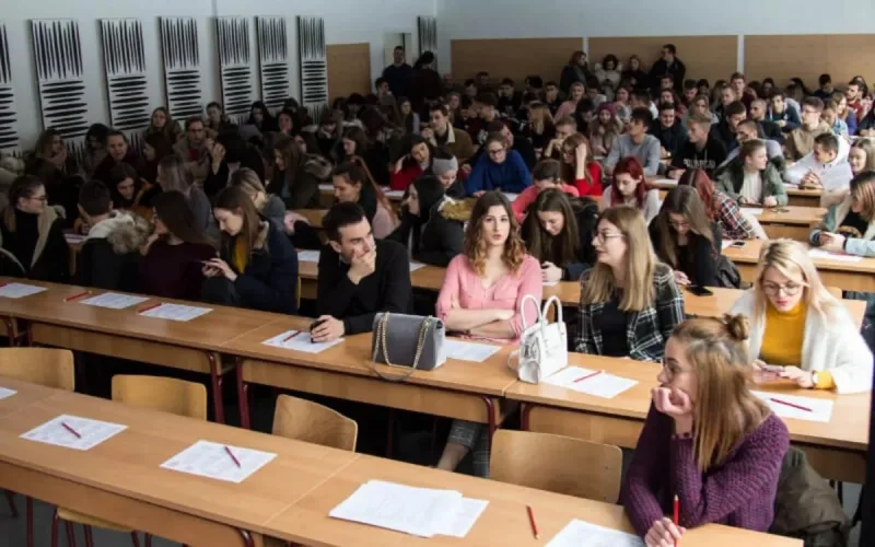 Attention bacheliers marocains ! Ça arnaque en Ukraine