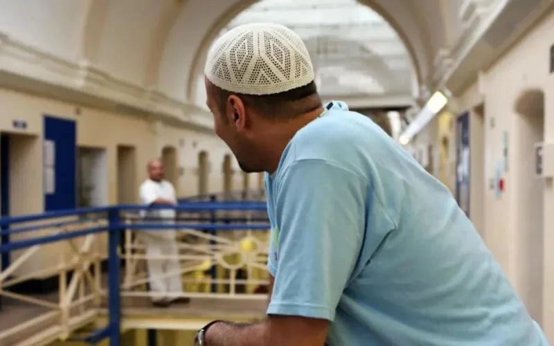 Londres : les prisonniers préfèrent l'islam aux autres religions