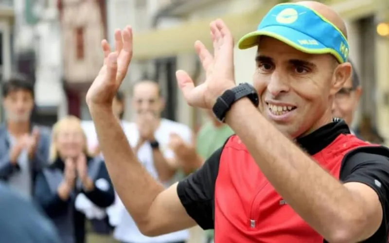 Auxerre-Dijon en 4 jours : le nouveau défi d'Abder El Badaoui 