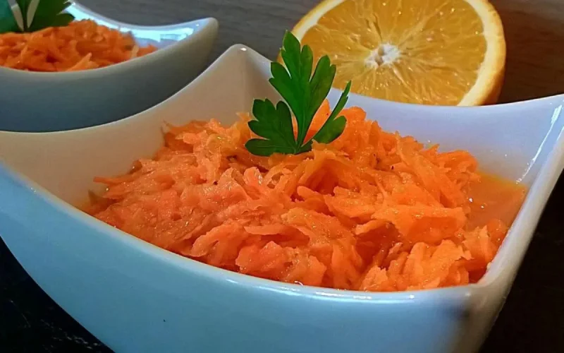 Salade de carottes râpées à l'orange