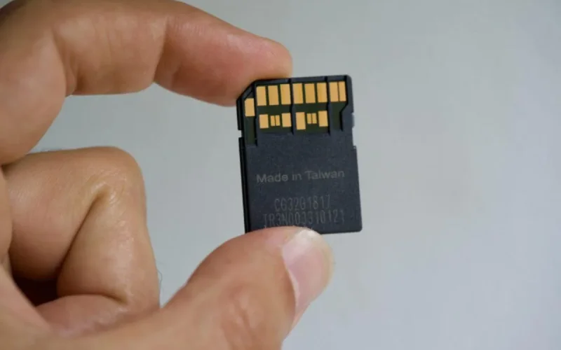 Trahi par une carte mémoire